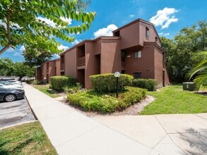 Building Photo - 1092 E Michigan St
