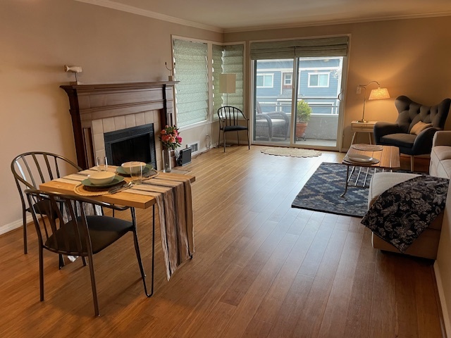 Foto del edificio - 4222 Beach Dr SW