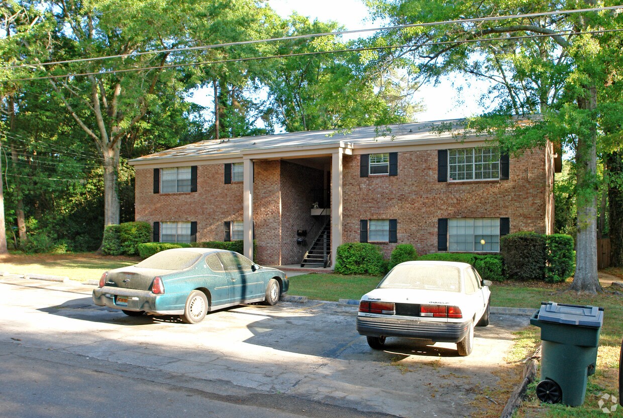 Building Photo - 616 Mary Beth Ave