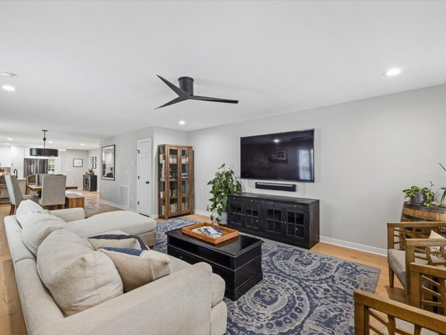 Foto del edificio - 613 N 30th St