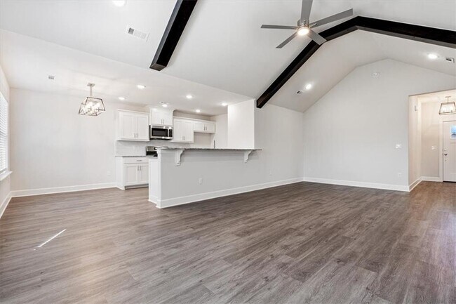 Foto del edificio - 1241 Monarch Rd