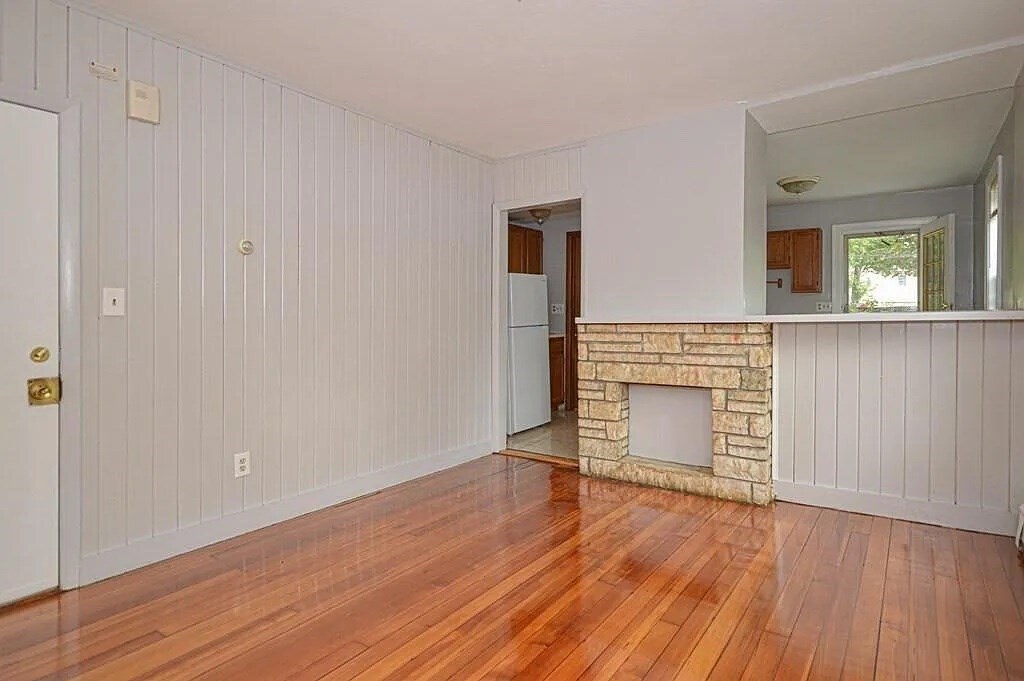 38 Water St Unit 1R, Quincy, MA 02169 Apartments in Quincy, MA