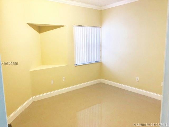 Foto del edificio - 14923 SW 15th St