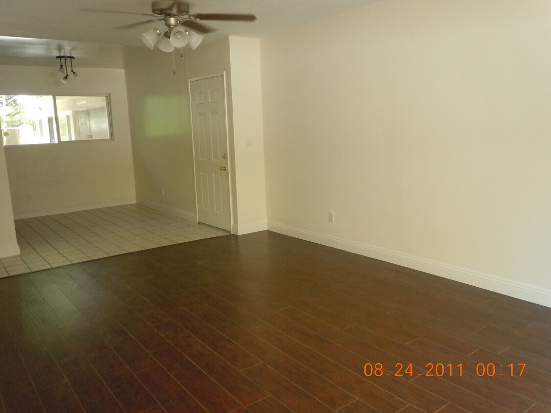 Primary Photo - 6339 Morse Ave