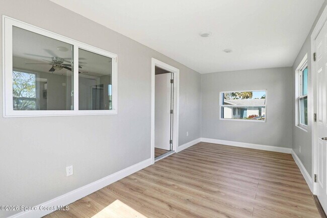 Foto del edificio - 1610 Craig Ave