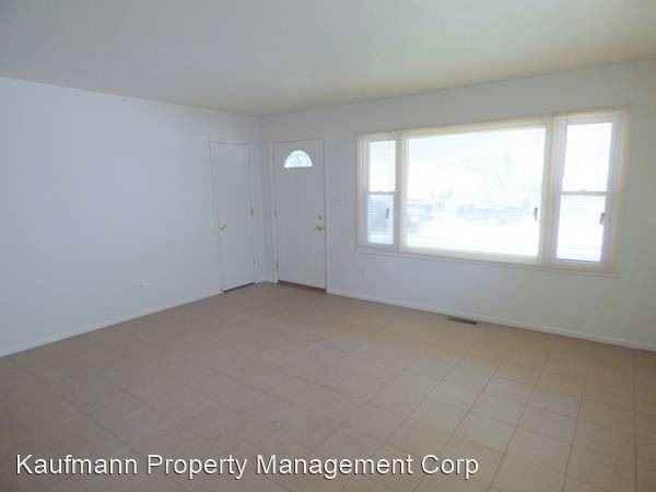 Building Photo - 4 br, 1.5 bath House - 4214 Casa Verde Dr.