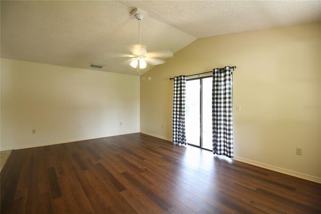 Building Photo - 6324 Highland Gardens Ct