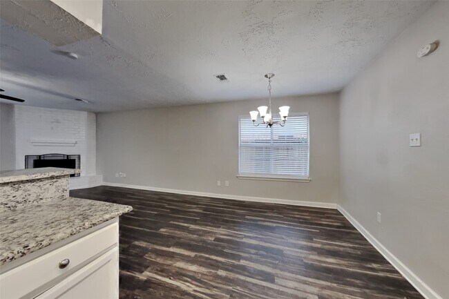 Building Photo - 11915 Fork Creek Dr