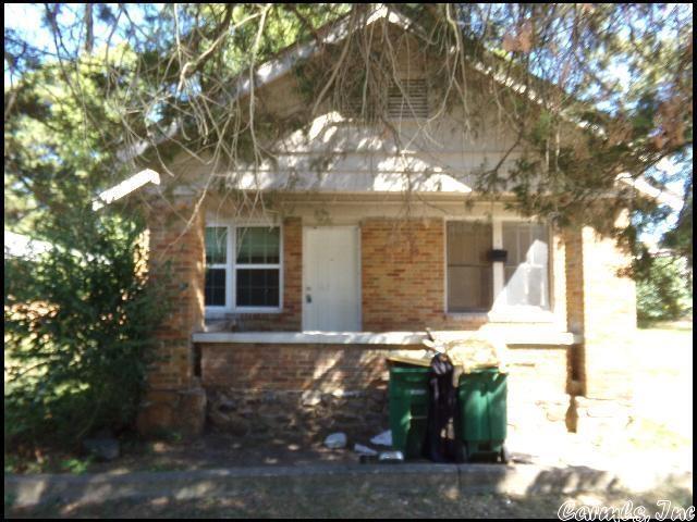 Primary Photo - 2315 Brown St