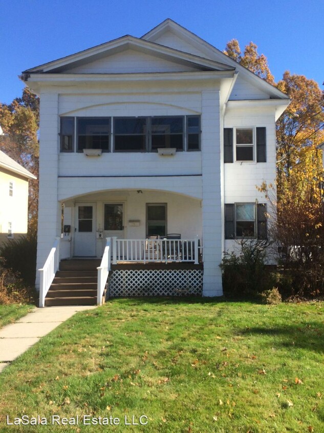 Primary Photo - 120 Maplewood Ave
