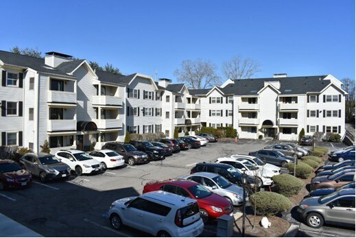 Building Photo - 1216 Vfw Pky