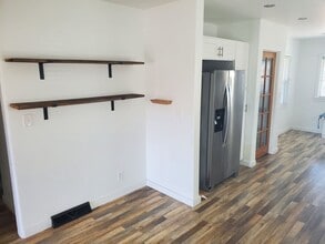 Building Photo - 2514 W Dalton Ave