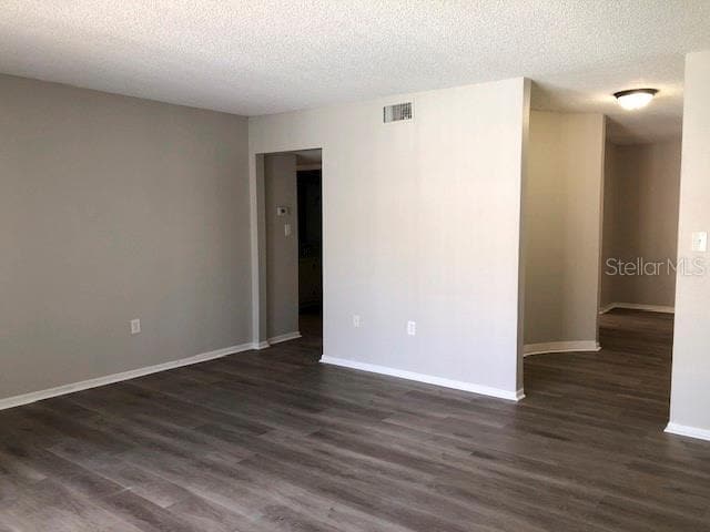 Building Photo - 548 Orange Dr