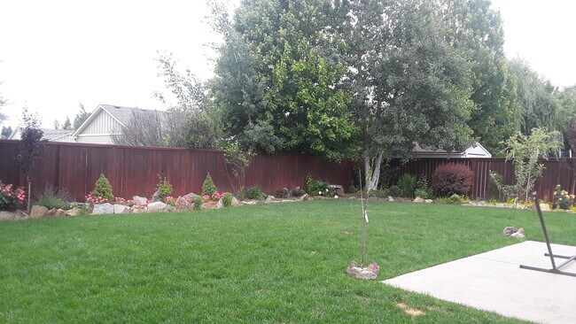 Foto del edificio - 1775 W Monet Dr