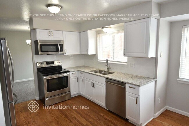 Foto del edificio - 3244 W 11th Ave Pl