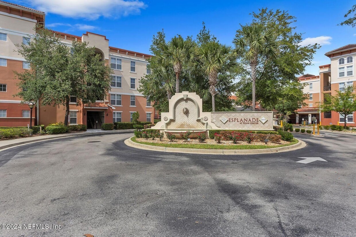 10435 Mid Town Pkwy Unit 249, Jacksonville, FL 32246 Condo for Rent