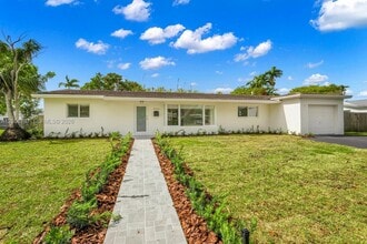 Building Photo - 8760 SW 83rd St