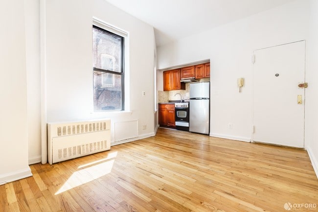 Building Photo - 203 West 91st Street