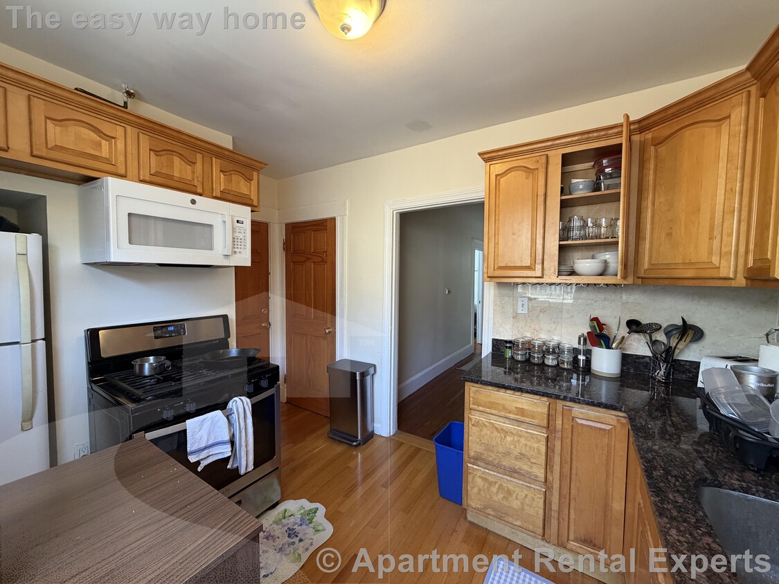 33-35 Magnus Ave Unit #3 - 33-35 Magnus Ave Unit #3