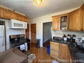 Building Photo - 33-35 Magnus Ave Unit #3