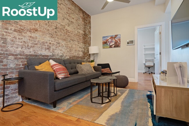 Furnished Private Bedroom in East Boston - Furnished Private Bedroom in East Boston Apartment