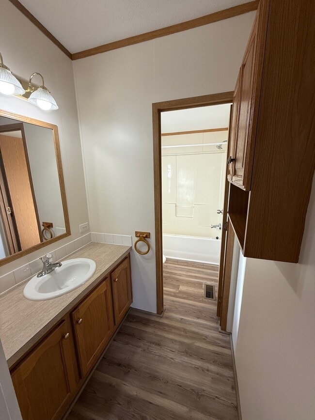 Building Photo - 10 Starling Ln