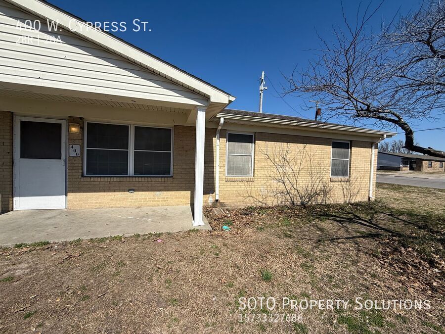 Primary Photo - 2 BD / 2 BA