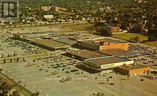 Building Photo - 128 Stevenson Rd S