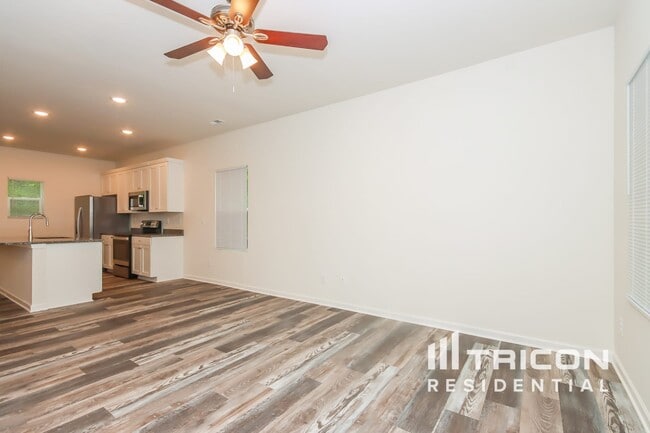 Building Photo - 113 Sunwood Ct