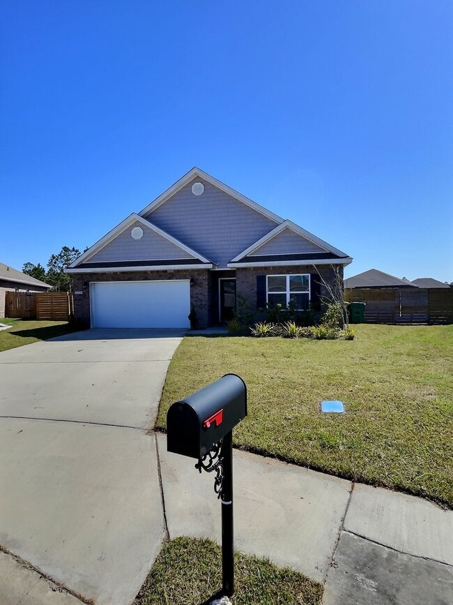 Building Photo - Beautiful 4-Bedroom, 2-Bath Home in Ocean ...