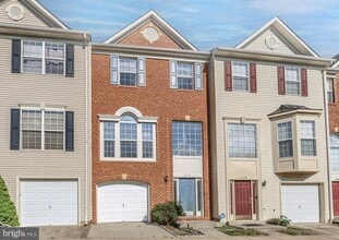 Building Photo - 212 Langley Ct