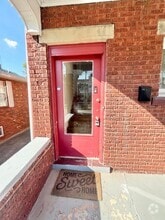 Building Photo - 1612 Quarrier St