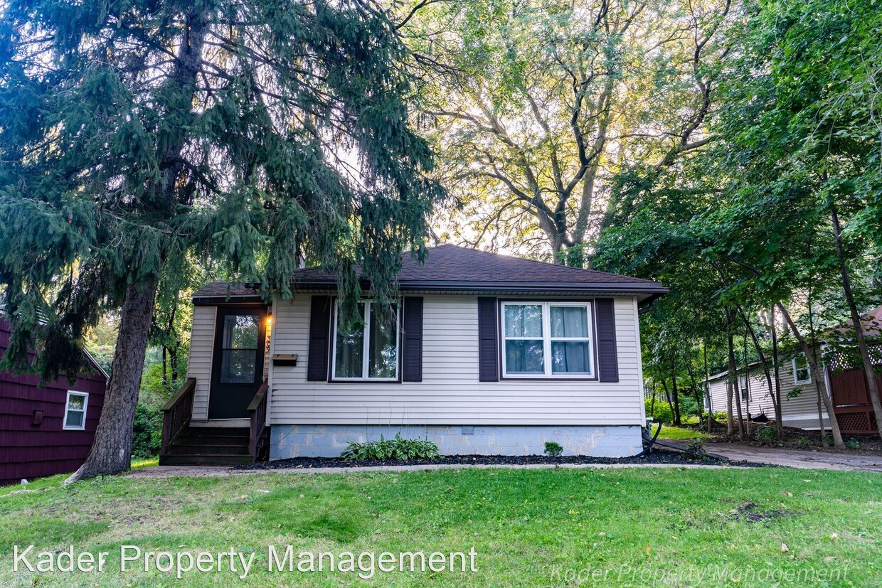 Primary Photo - 2 br, 1 bath House - 509 Hilldale Ct