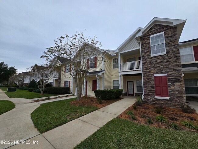 Foto del edificio - 575 Oakleaf Plantation Pkwy