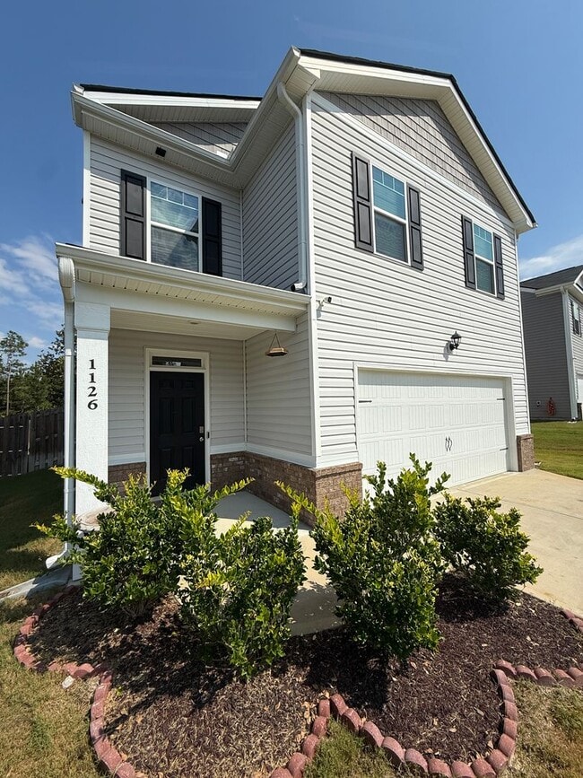 Building Photo - 1126 Sims Dr