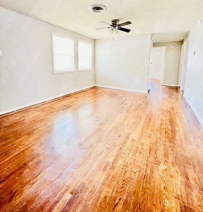 Foto del edificio - 8207 W 36th St