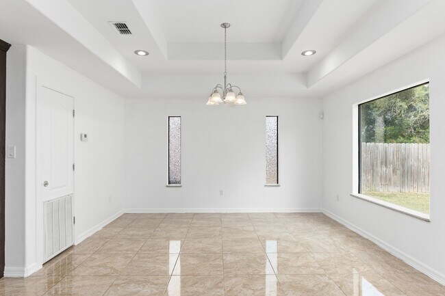 Building Photo - 6958 Blue Spruce St