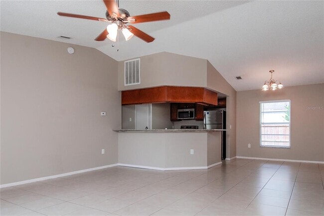 Building Photo - 4739 Whiteway Dr