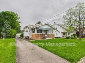 Building Photo - 1654 Wakefield Ave