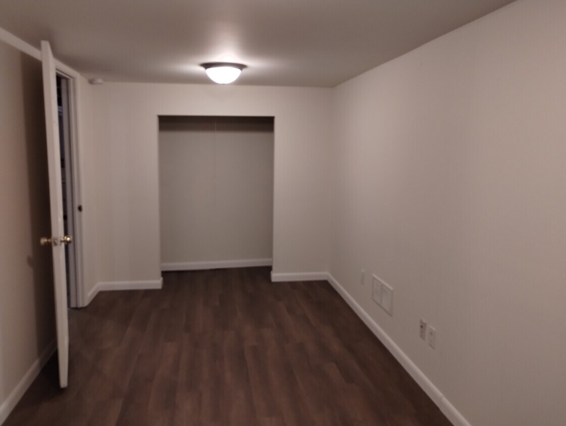 Foto del edificio - 200 W 21st St