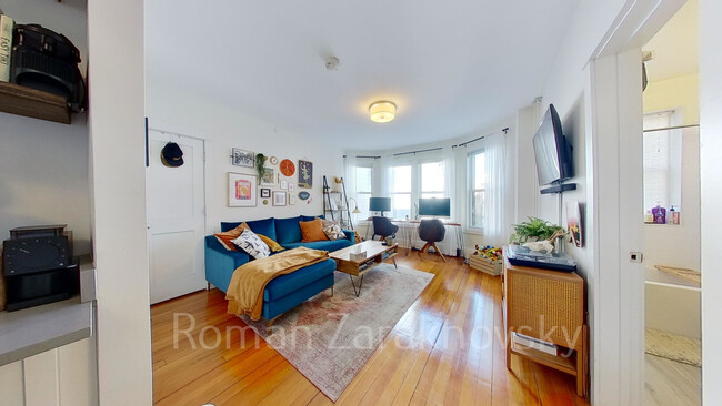 Building Photo - 83 Harvard St