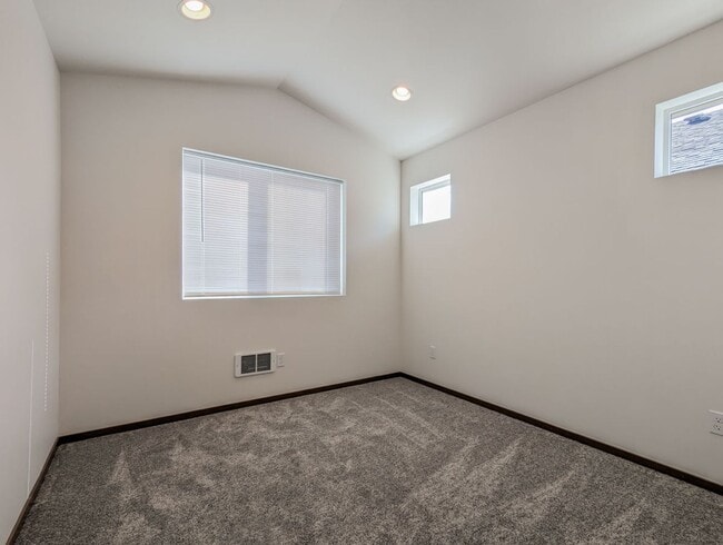 Foto del edificio - **Move-In Special** Beautiful Brand New Construction 3 bed, 2.5 bath home!