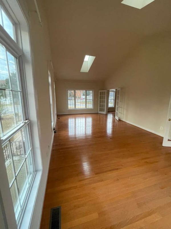 Building Photo - 2907 Dumas St