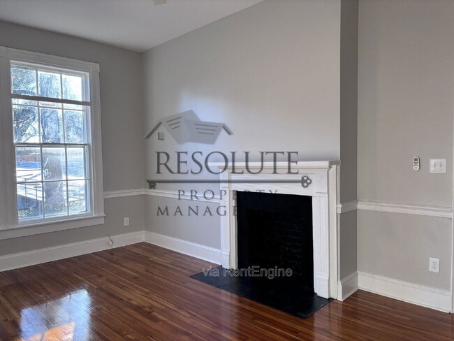 Building Photo - 112 Forest Rd