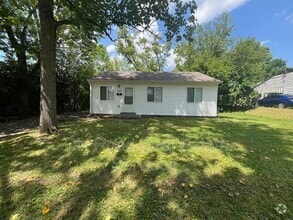 Building Photo - 4459 Catalina Ave
