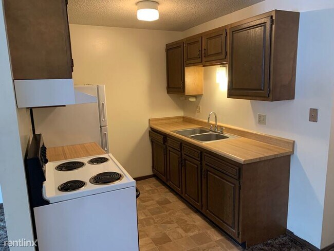Building Photo - 132 Kickapoo Dr