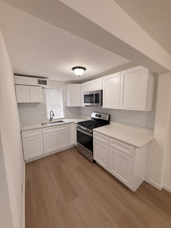 Foto del edificio - 24591 Valley Ave