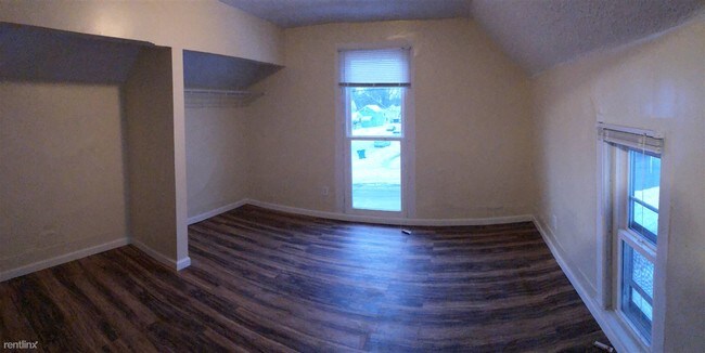 Foto del edificio - 1402 North Ave NE