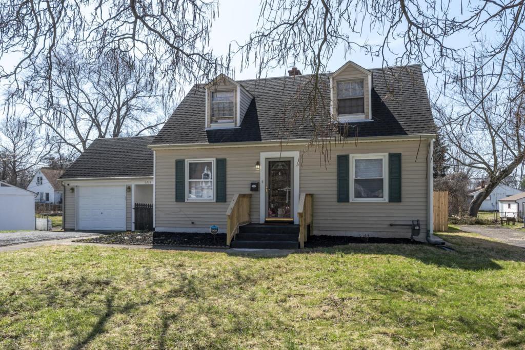 2235 Barrymore Ave, Columbus, OH 43219 House Rental in Columbus, OH