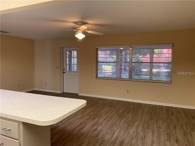 Foto del edificio - 9157 SW 82nd Terrace